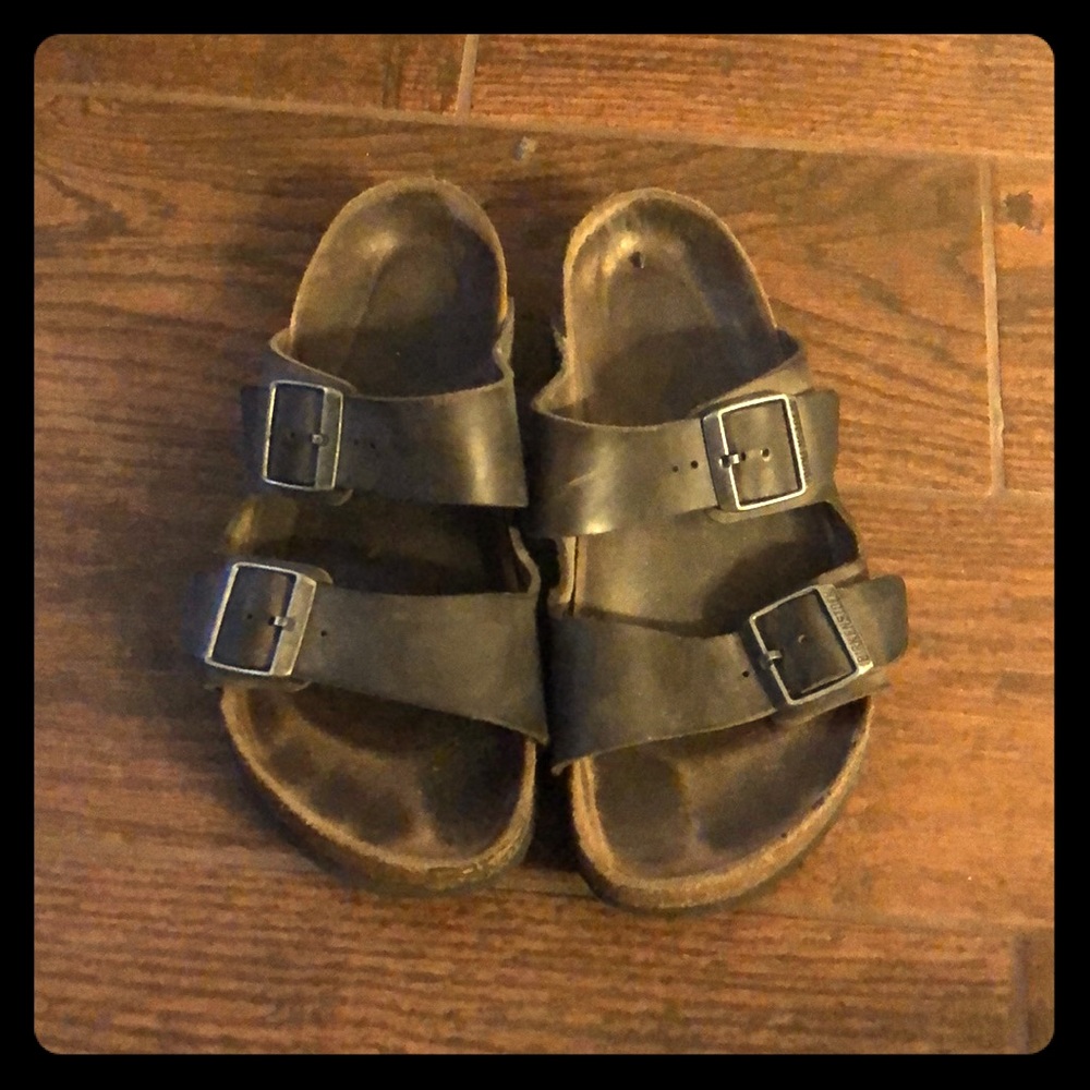 Birkenstocks Size 39, broken in, sole intact